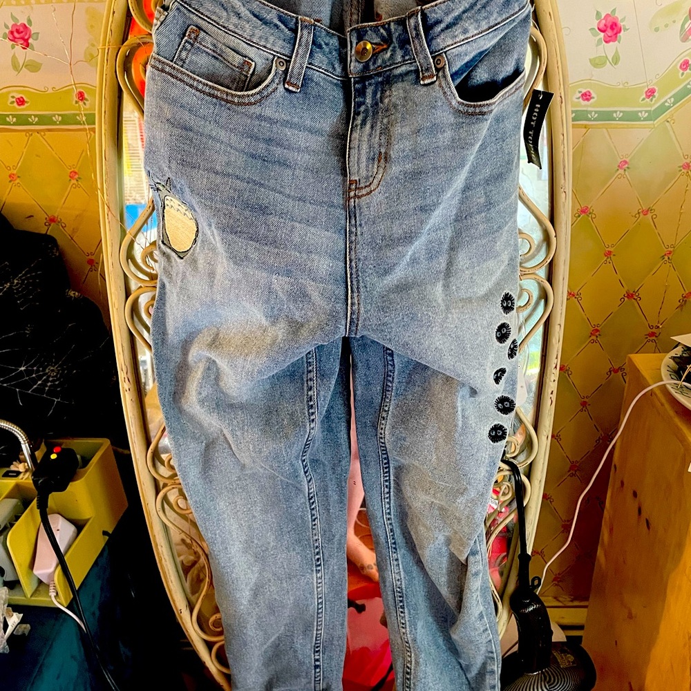 RARE NWT "My Neighbor Totoro" Women's Mom Jeans Size 1 (will fit a size 24)